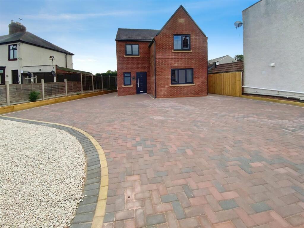 Wolvey Road, Bulkington, Bedworth