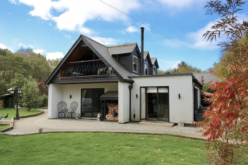 ChatGPT Image Oct 14, 2025, 02_39_31 PM.jpg