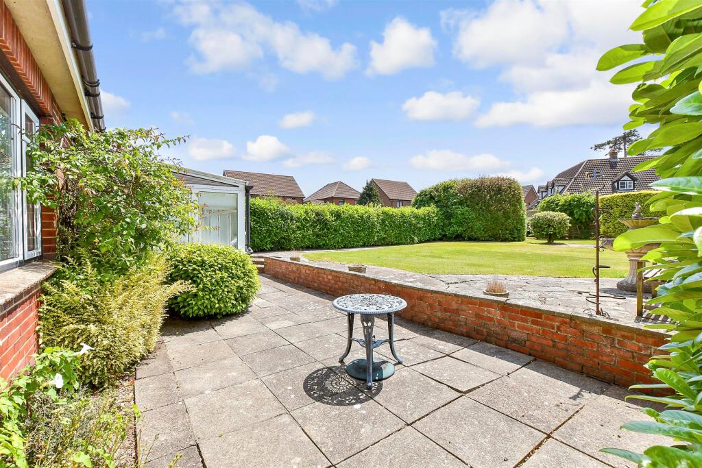 Patio / Decking