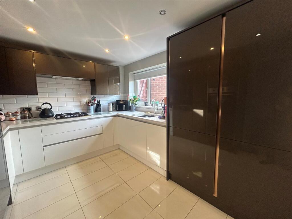 Kitchen photo Two.jpg
