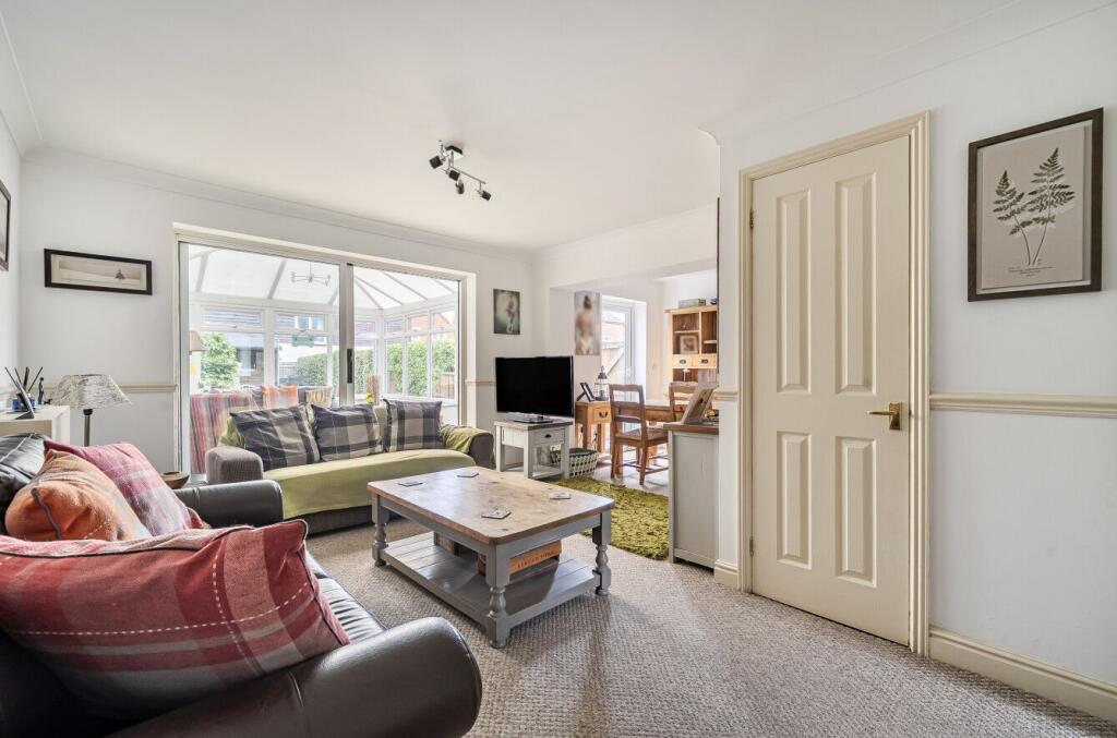 Living Room to Conservatory