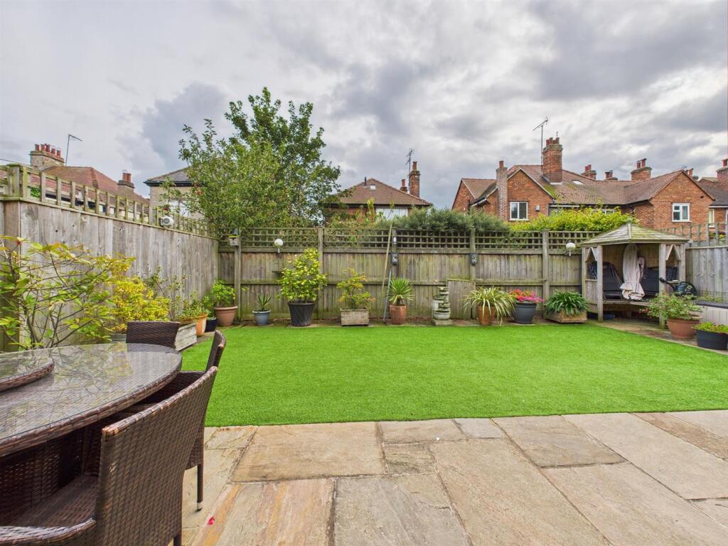 Garden: