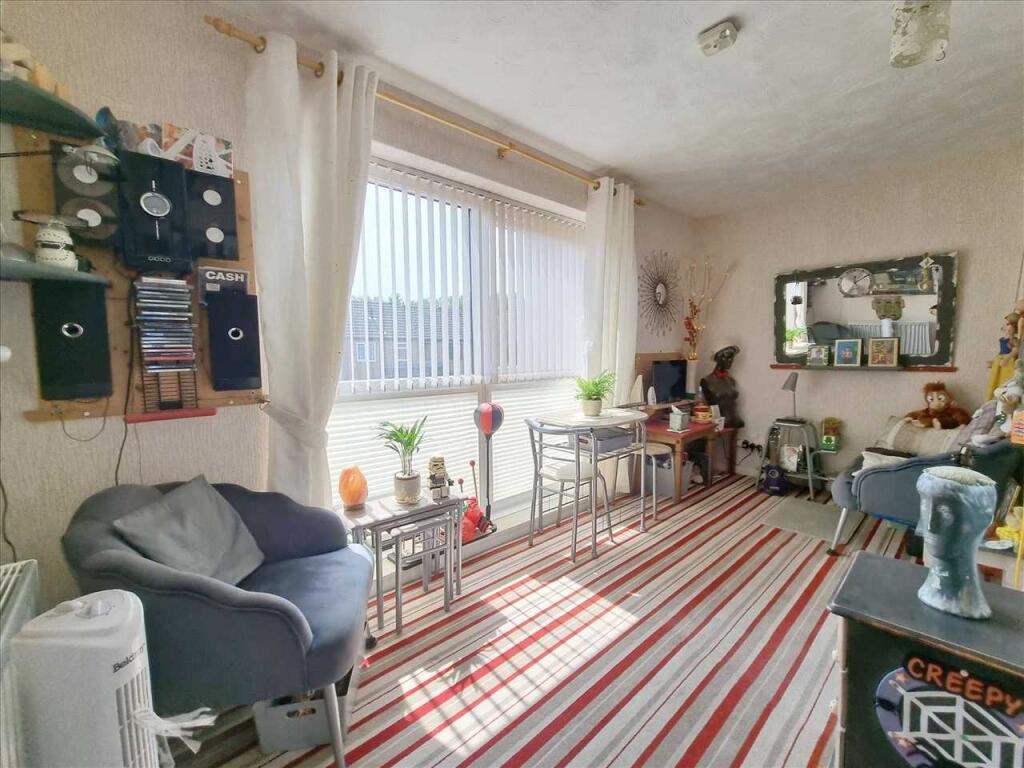 Lounge: