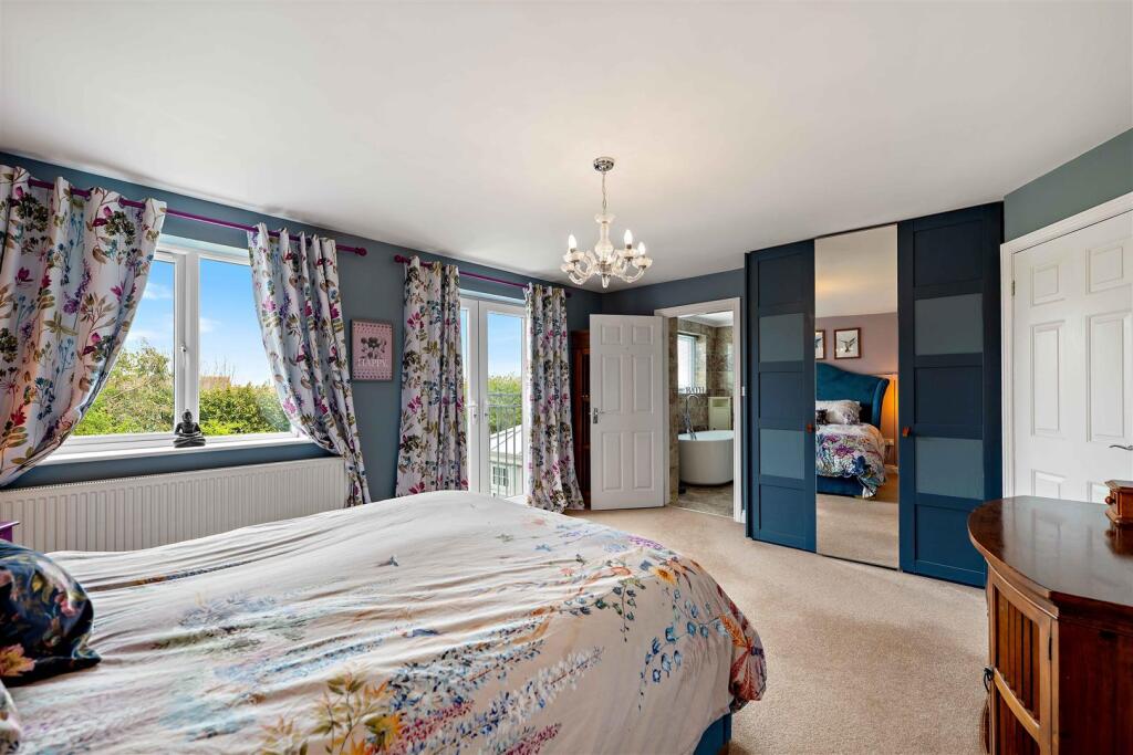 11a Costa Row-10.jpg