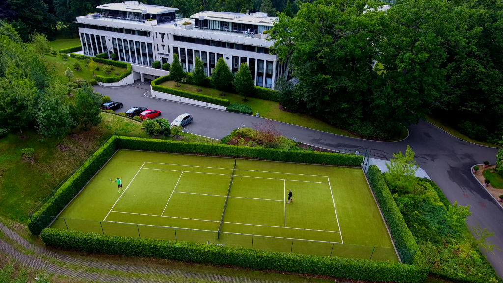 Tennis court