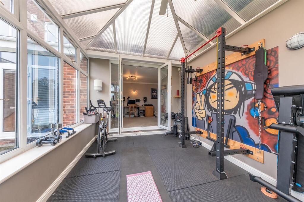 10 Walkers Lane-012.jpg