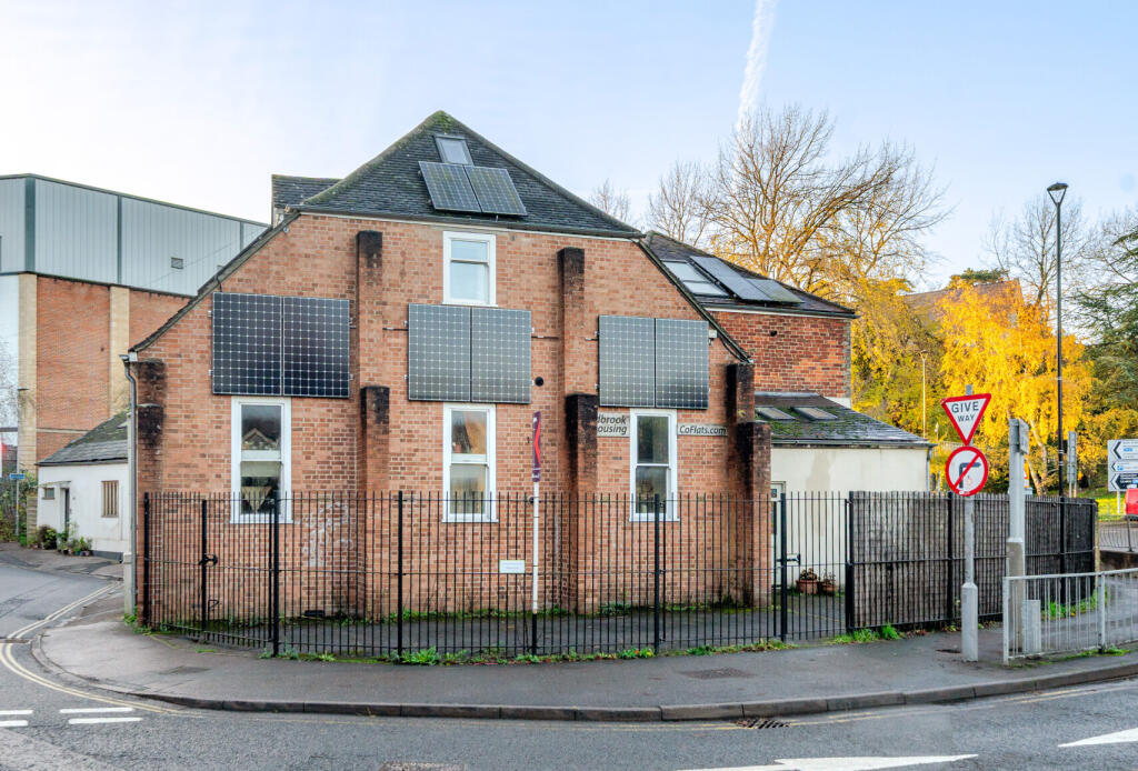 1386844-2-69306f1...