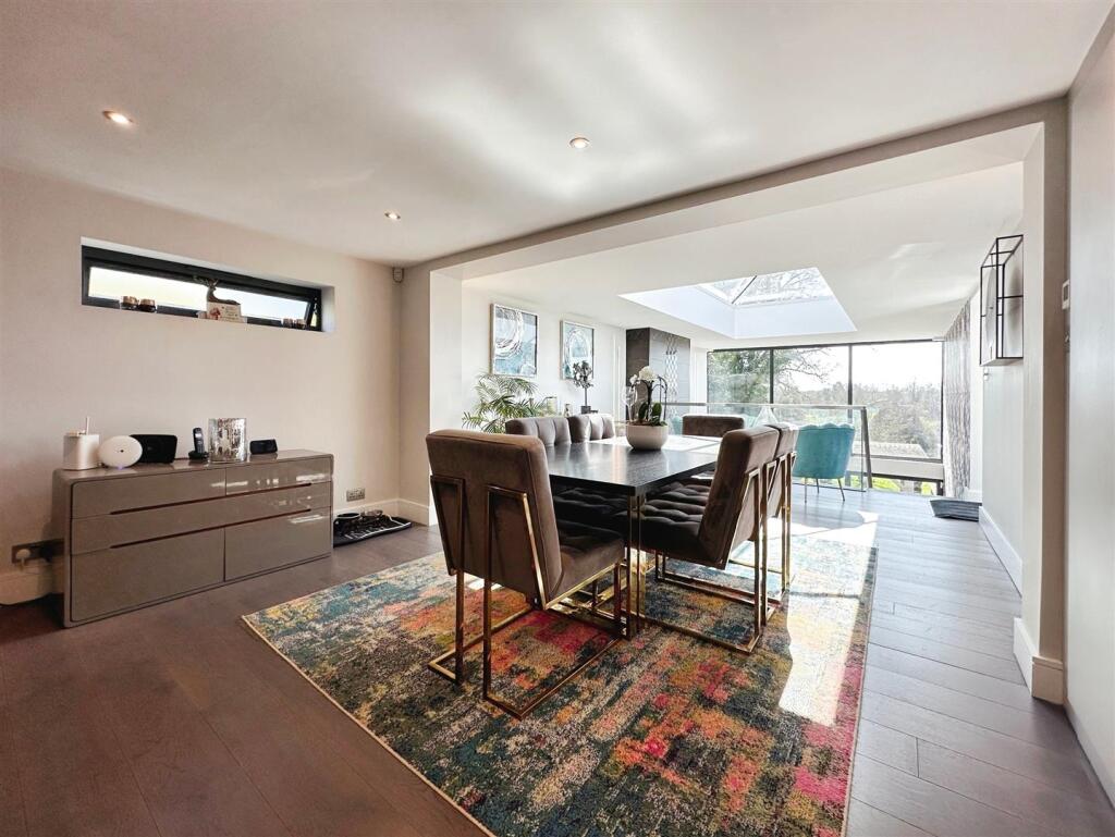 6bf4e40d-image_picker_09CCF690-71FF-433F-983A-1A3E