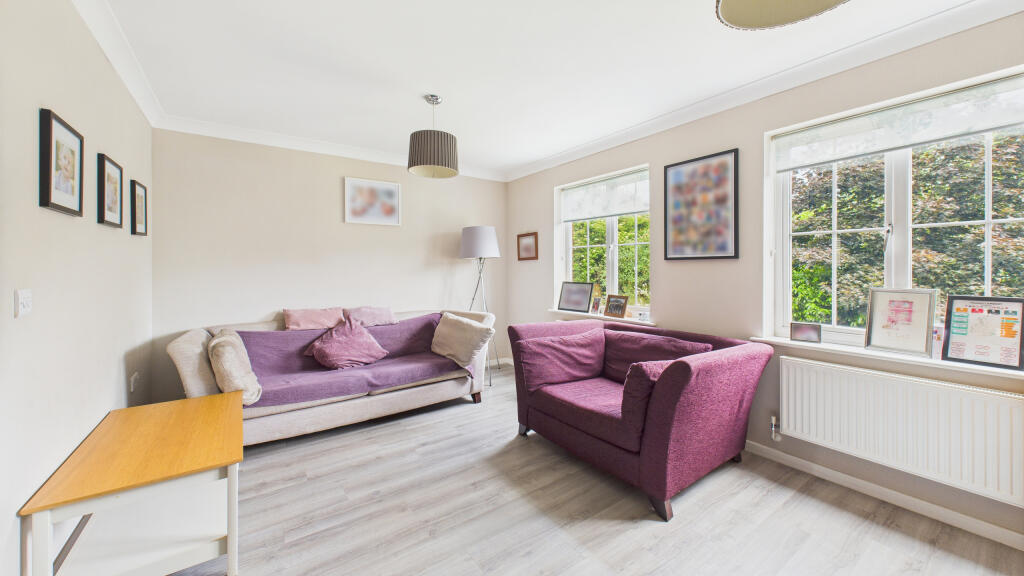 CAM04968G0-PR0050-STILL014