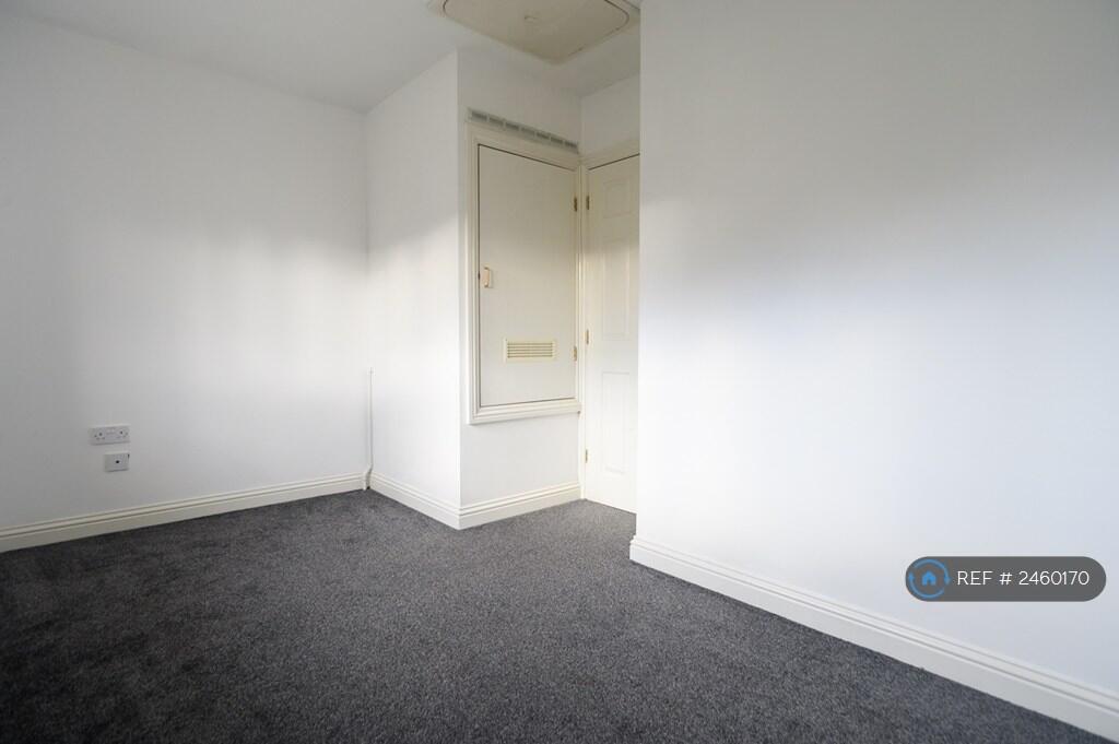 Front Bedroom
