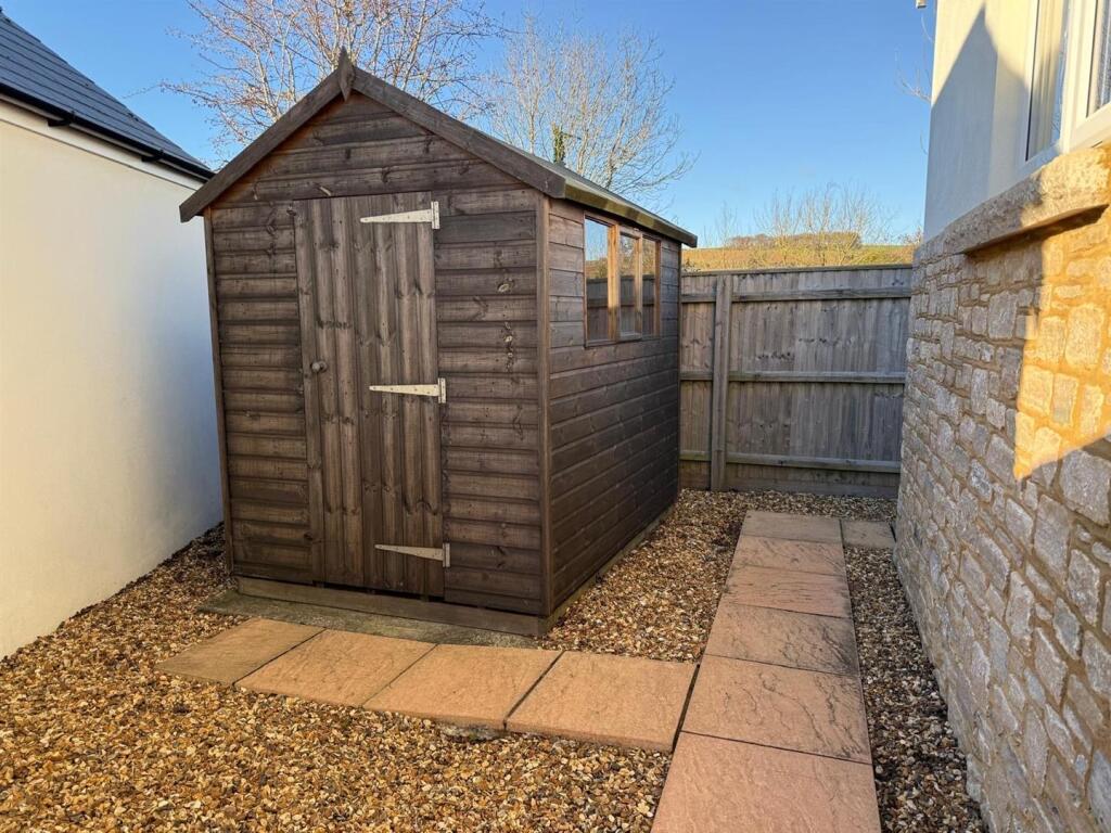 Shed.jpeg