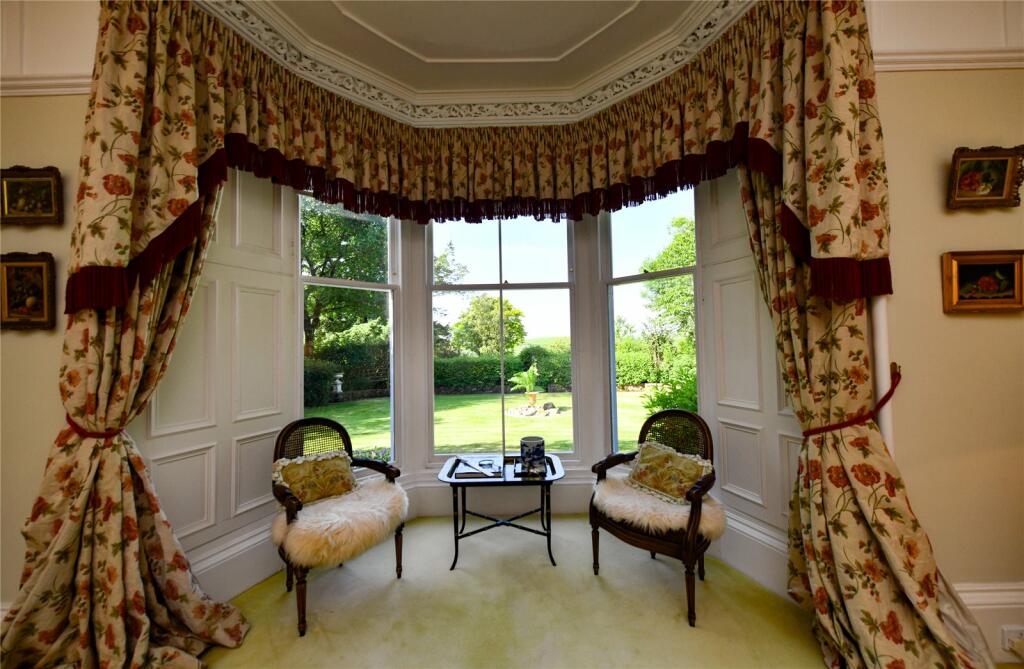 Drawing Room Bay