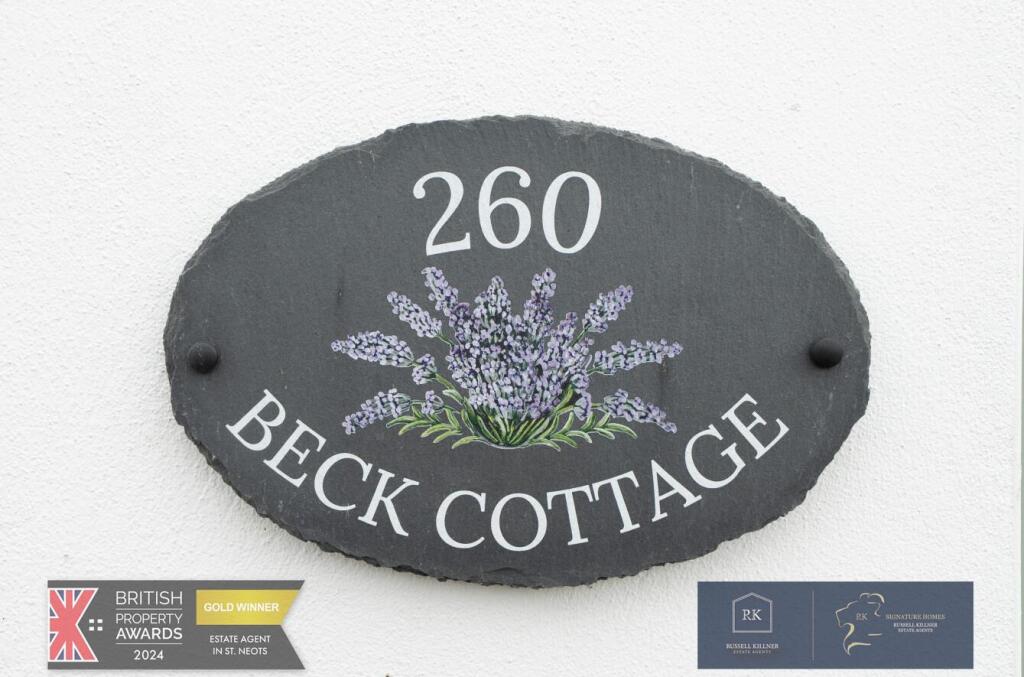 Beck Cottage Sign.
