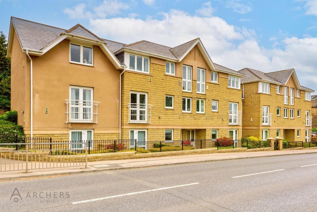8KingsCourt(Exterior)(2of6).jpg