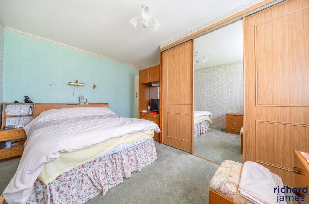 4cd4b5b4-ca90-435...