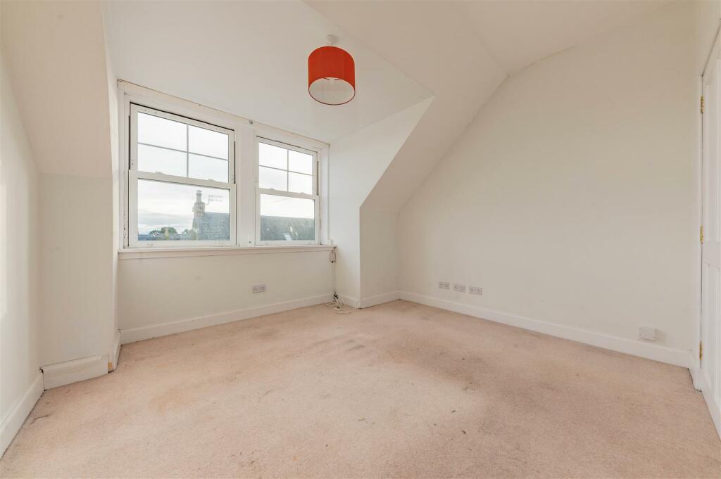 57 Brook Street Monifieth-13.JPG