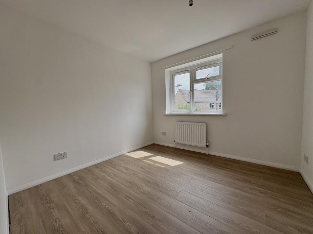 second bedroom croxford gardens
