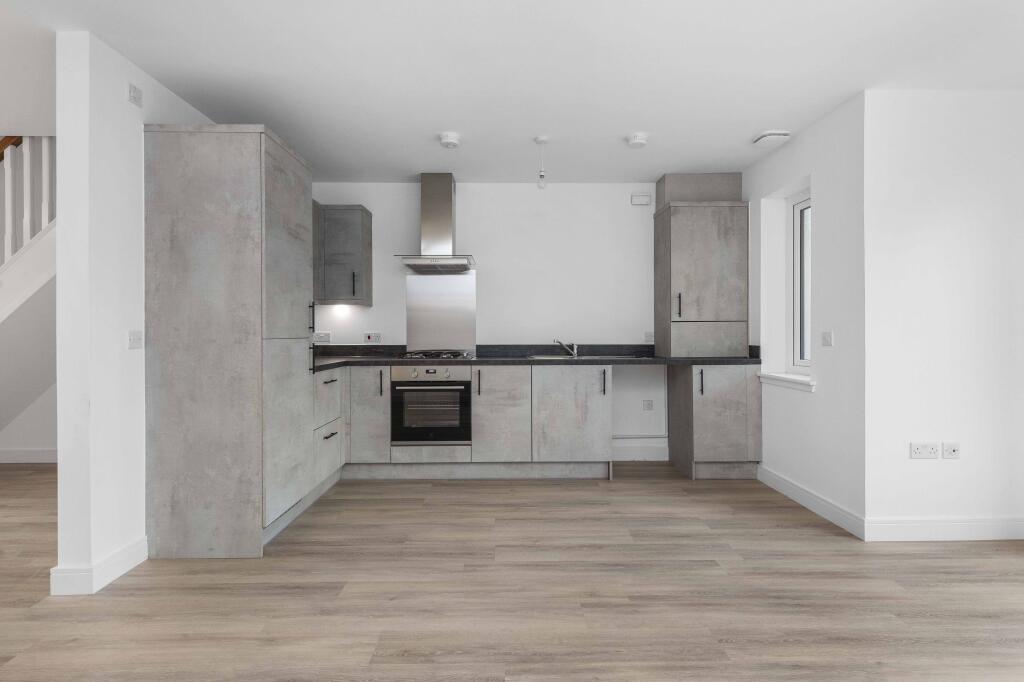 6 Hoprig Place, EH32