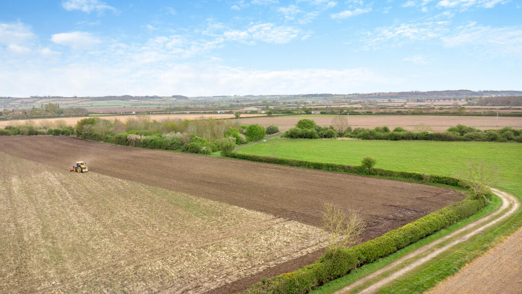 Land
