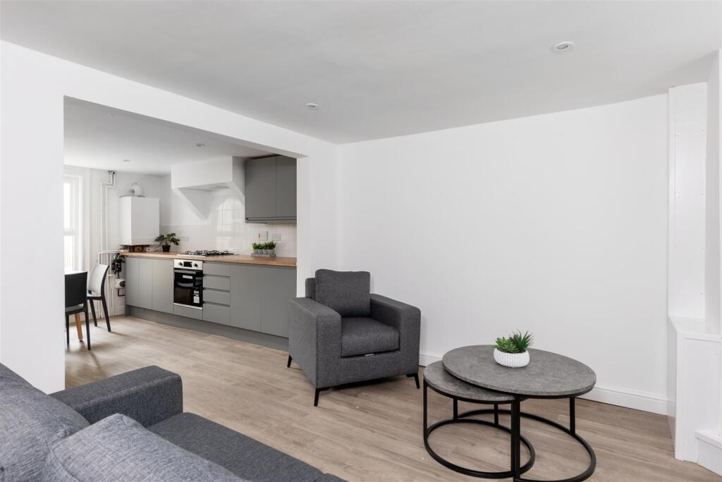 2 Frankley Terrace-5.jpg