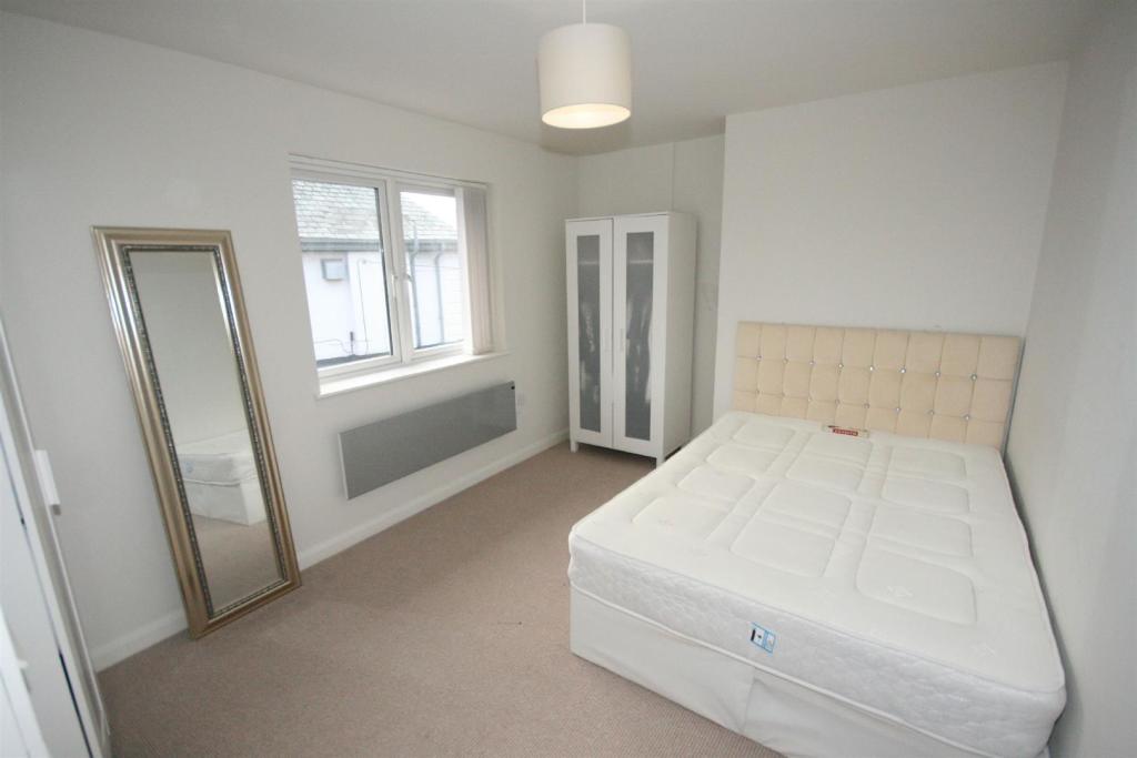 Double Bedroom