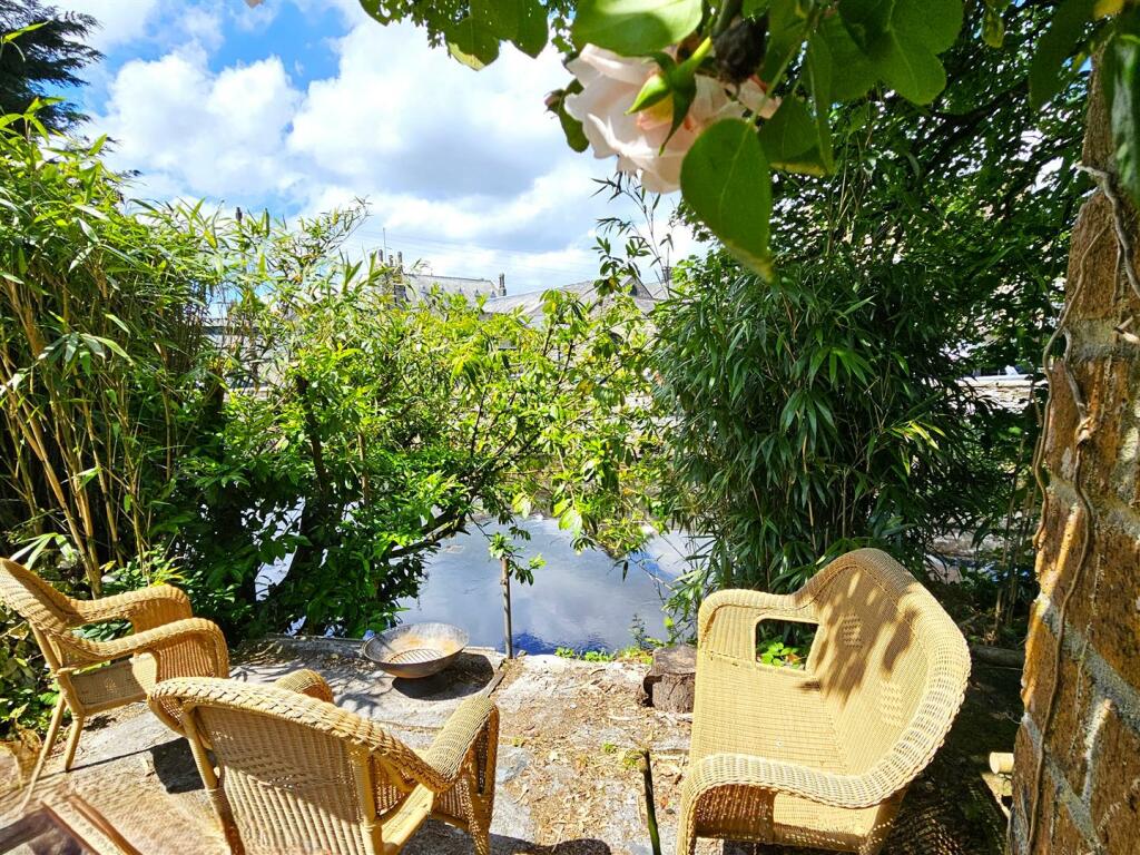 Riverside seating.jpg