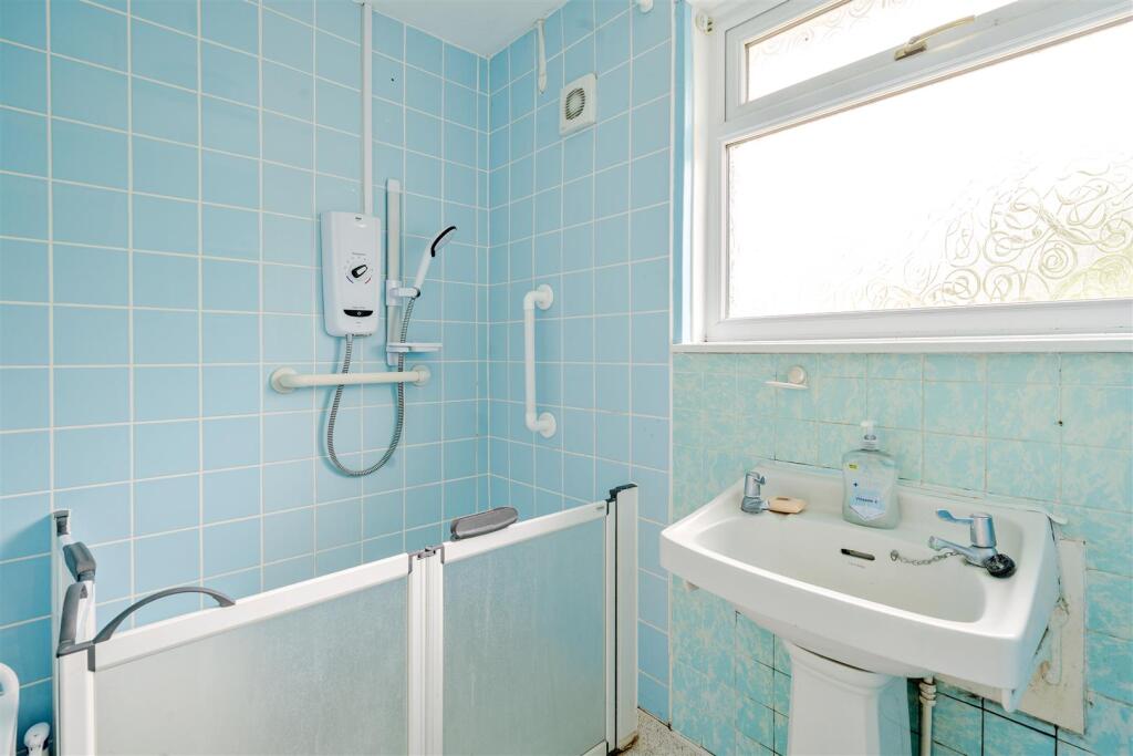 1304831-2-68402da3ad7f3.jpg