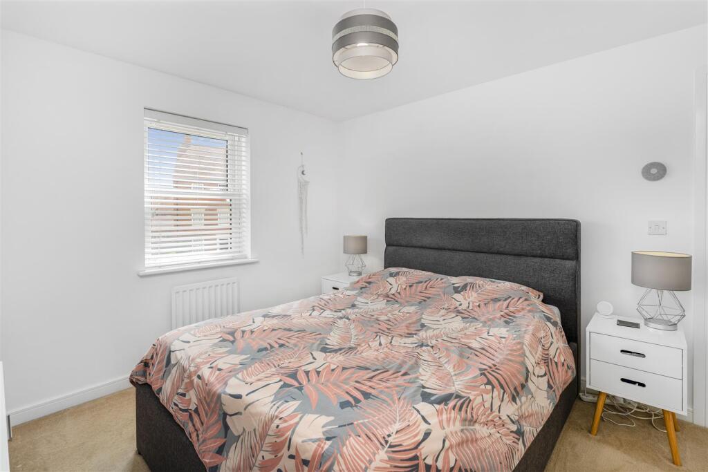 98 Bourton Road, Banbury-18.jpg