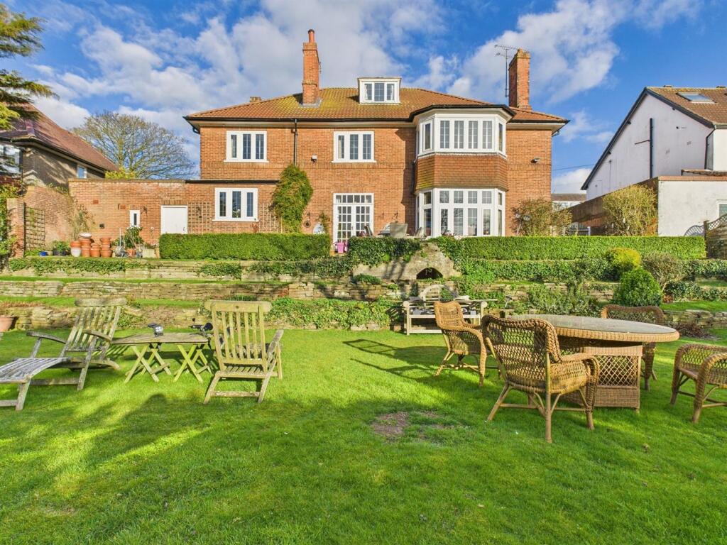 Garden: