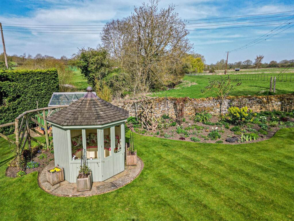 Summer House