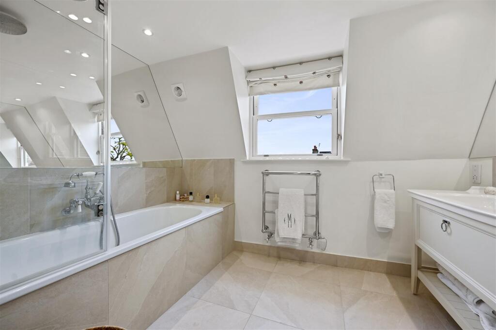 Milson Road - Ensuite3 (1).JPG