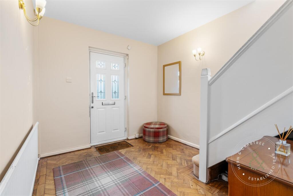 Dan Y Bryn Ave, Hern Crabtree (8).jpg