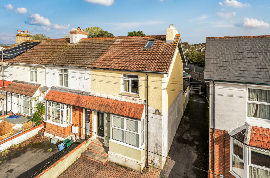 1370929-1-68f8c51...