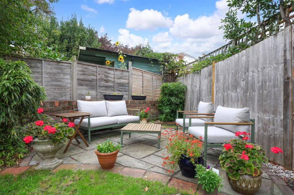 4 Julius Road 54.JPG