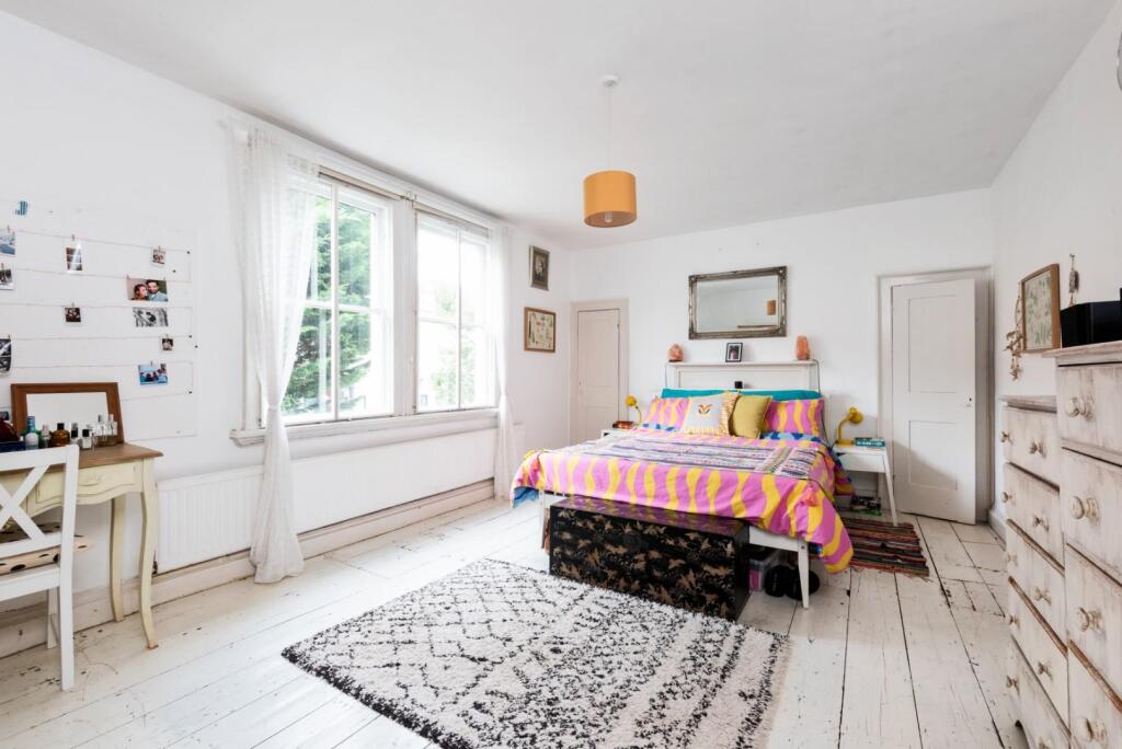 3 Lower East Hayes, Bath BA1 6AN-12.jpg