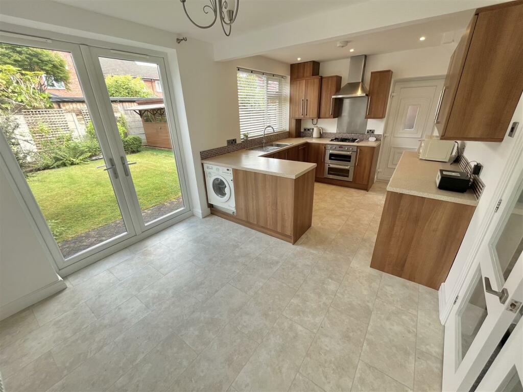 Kitchen Aspect 3.jpg