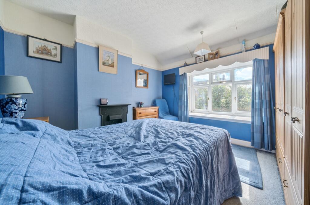 1301231-6-683785c5c0801-ARW-1