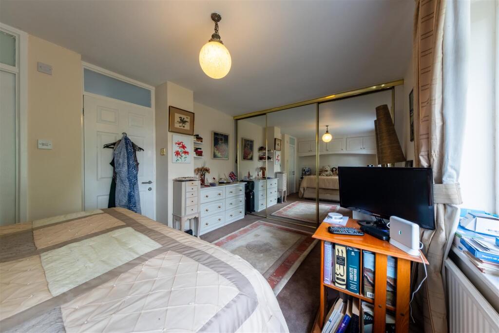 10 Guilden Green-025.jpg
