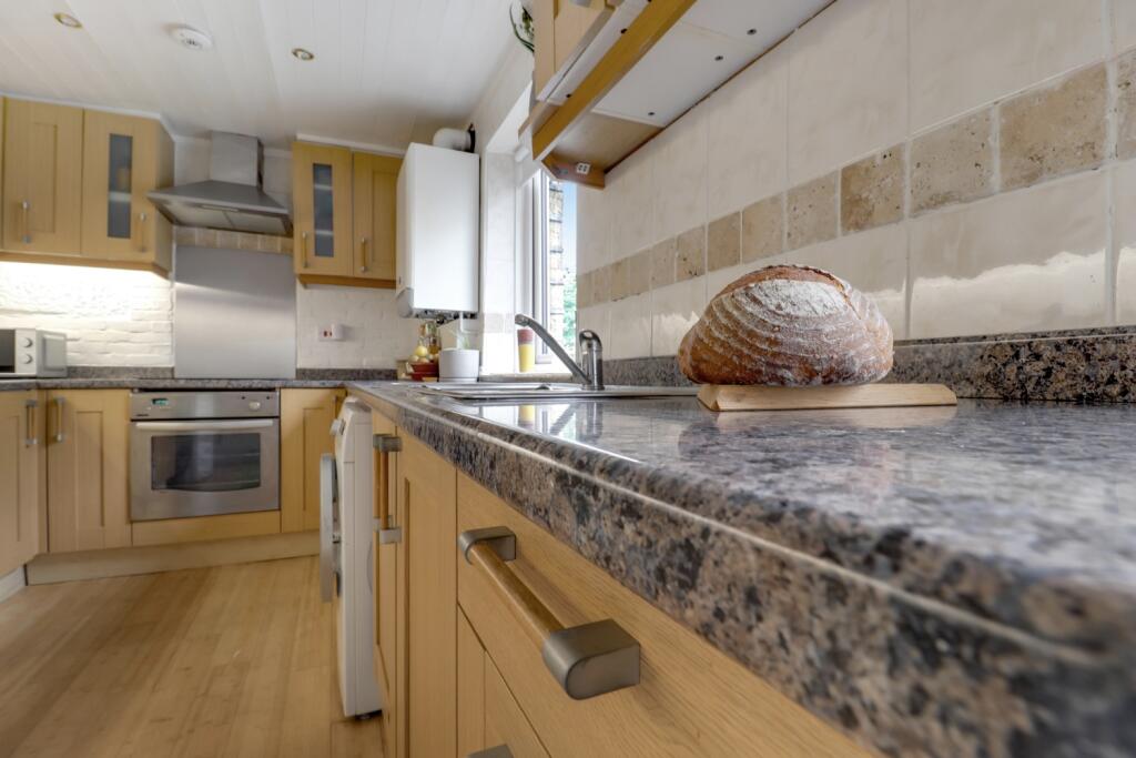 10- Martin Mellor EweMove Colne Valley