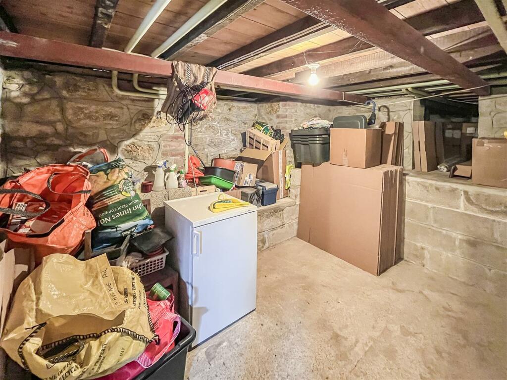 Basement.jpg