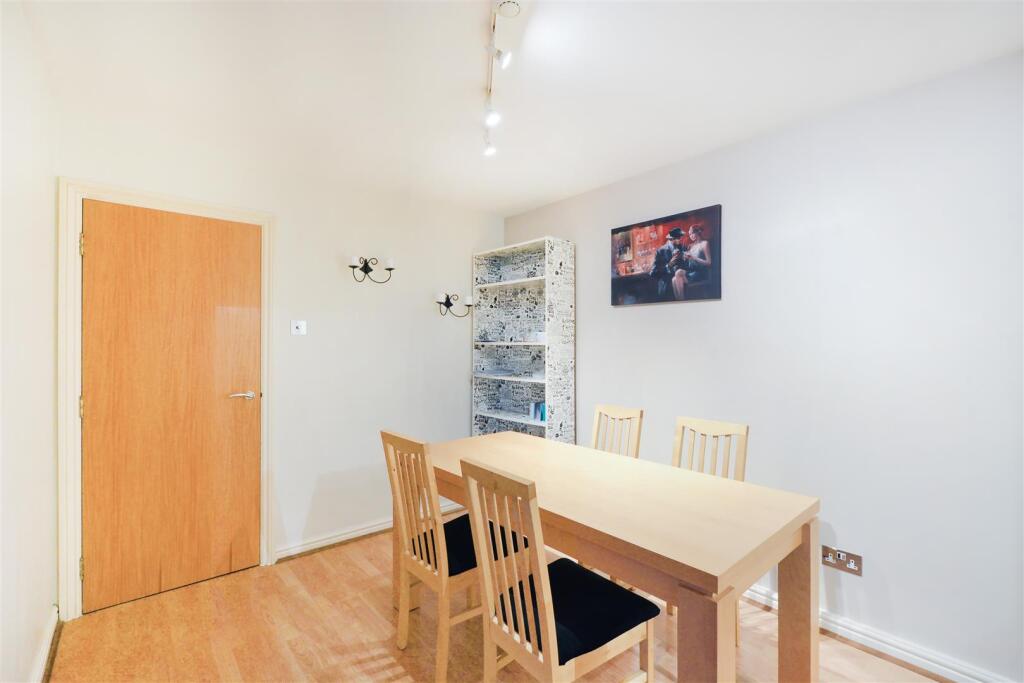 Reception/Dining Area