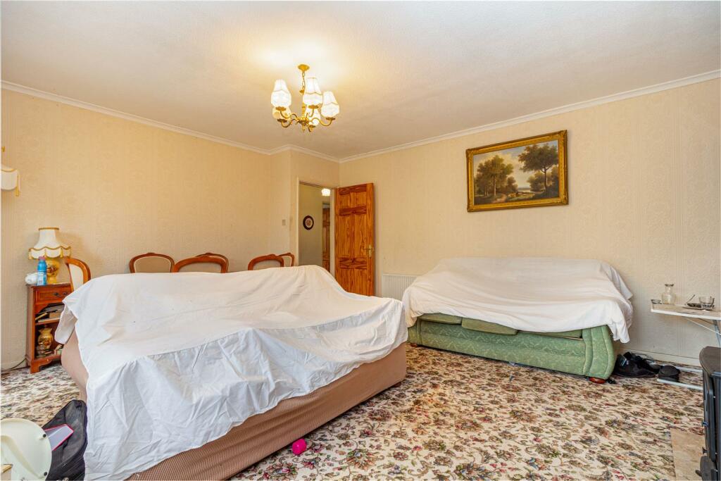 Living-room-5 2024-08-22 11_45_11.jpg