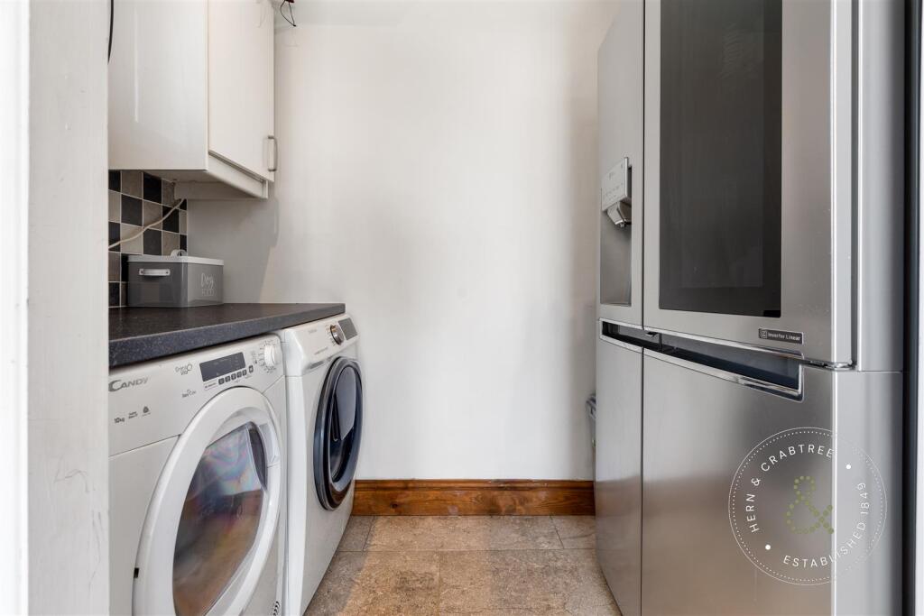 St Brioc, Hern Crabtree (11).jpg