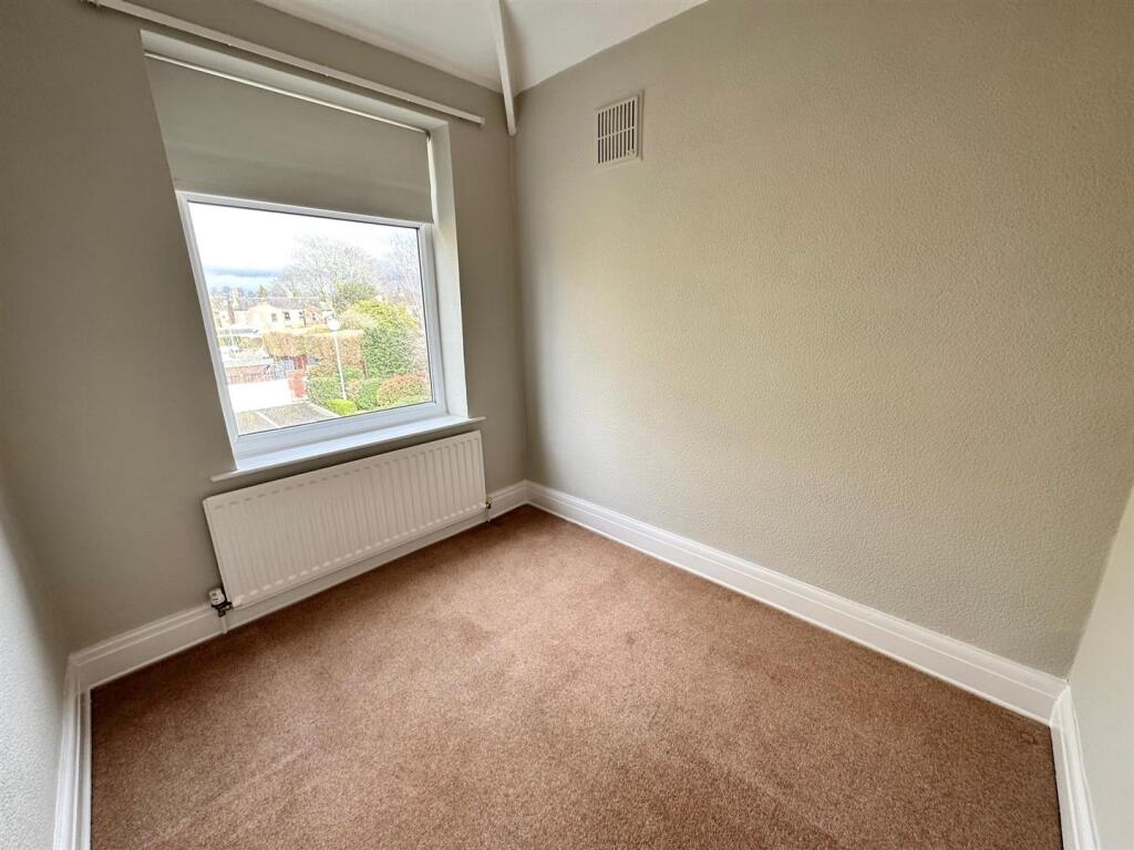 bed 3.jpg