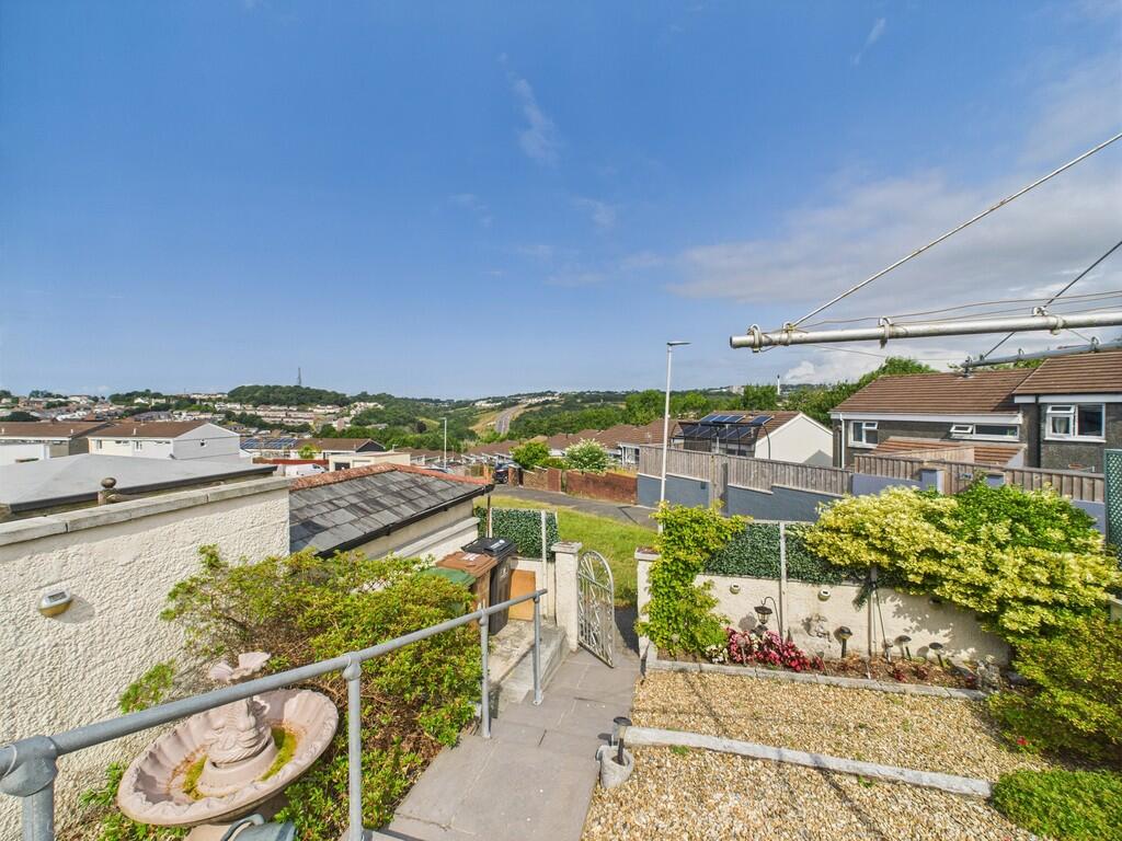 CAM02089G0-PR0525...