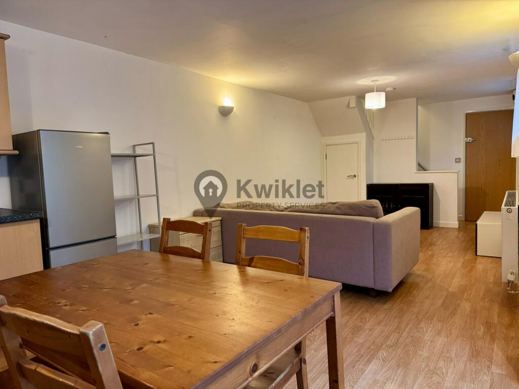 eZy Watermark_06-02-2024_12-56-04-8110pm.JPG