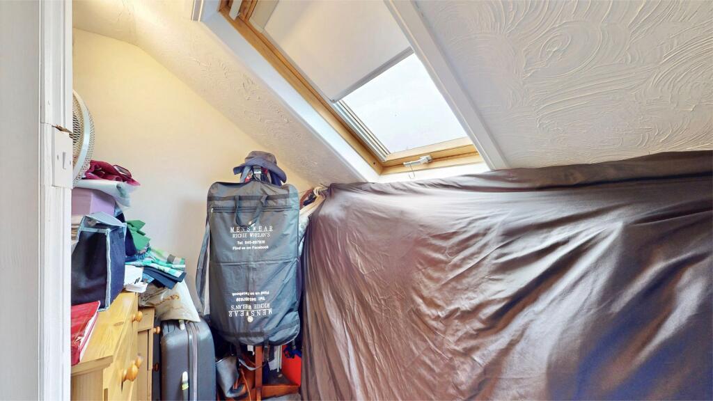 Bedroom 5/Dressing Room