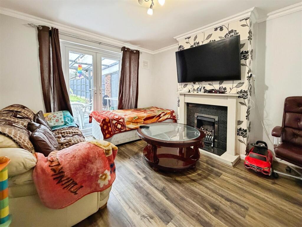 83313ebb-E-469E-8E1A-4E8440F0999B-5845-0000015253B