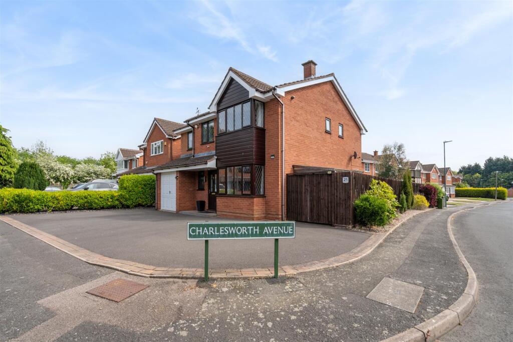 21 Charlesworth Avenue_28.jpg
