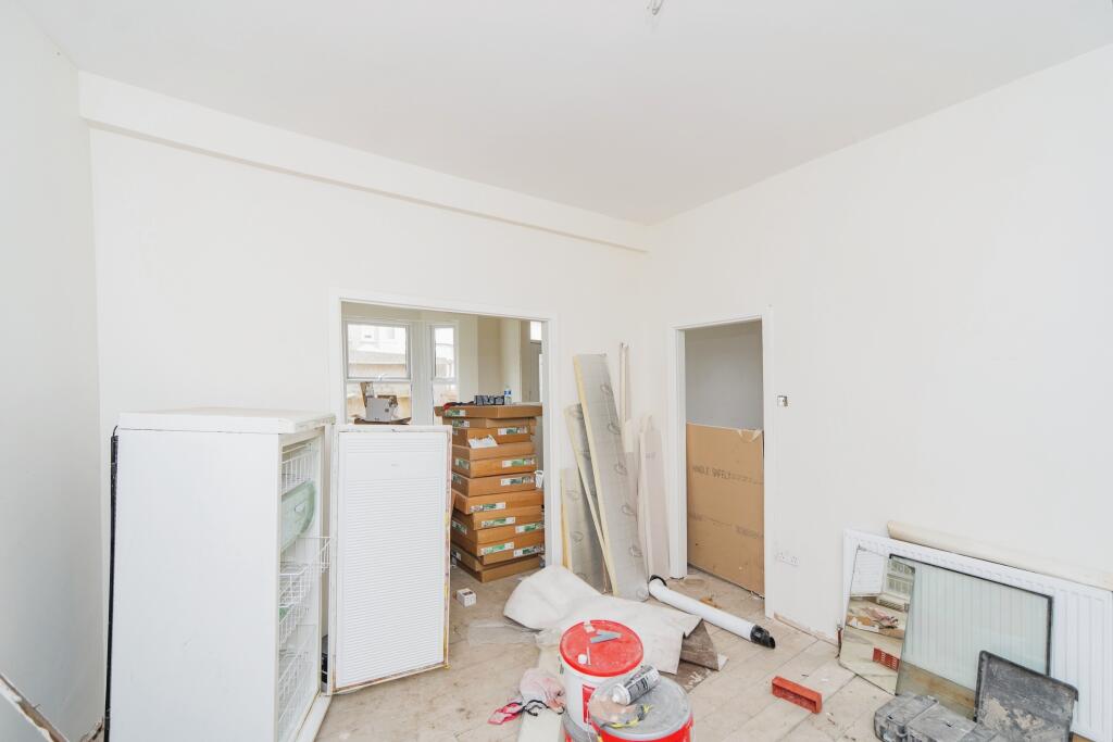 75 Plum Lane, Plumstead, London, SE18 3AG